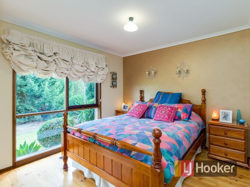 9 Parklea Close, Narre Warren VIC 3805