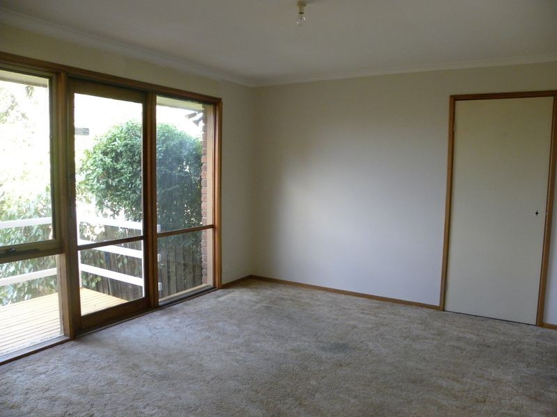 2/2 Exner Drive, Dandenong North VIC 3175