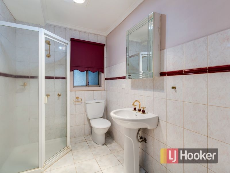 8 Anderson Close, Hampton Park VIC 3976