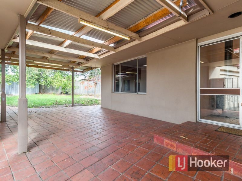 8 Anderson Close, Hampton Park VIC 3976