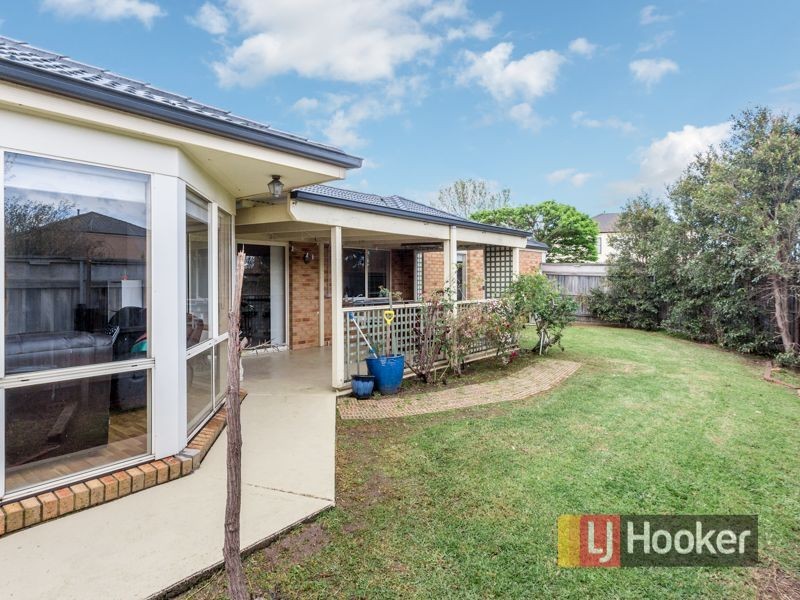 50 Kershaw Drive, Narre Warren South VIC 3805