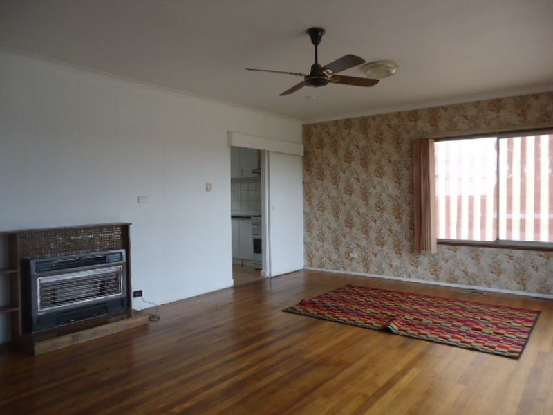 10 Hibiscus Court, Doveton VIC 3177