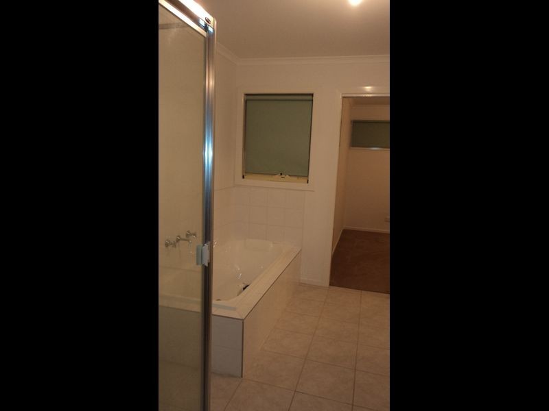 2/15 Vizard Street, Dandenong VIC 3175