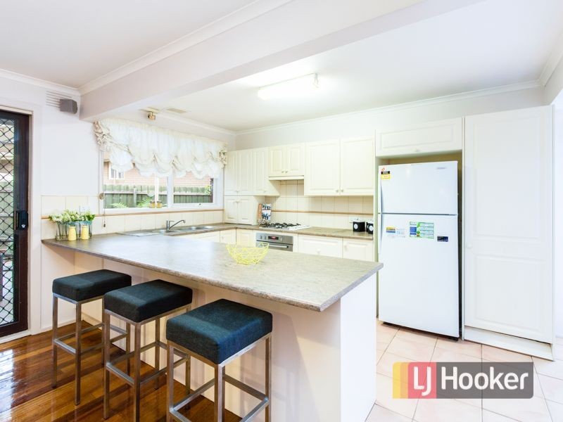 2 Grange Court, Dandenong North VIC 3175