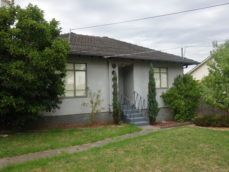 18 Tristania Street, Doveton VIC 3177