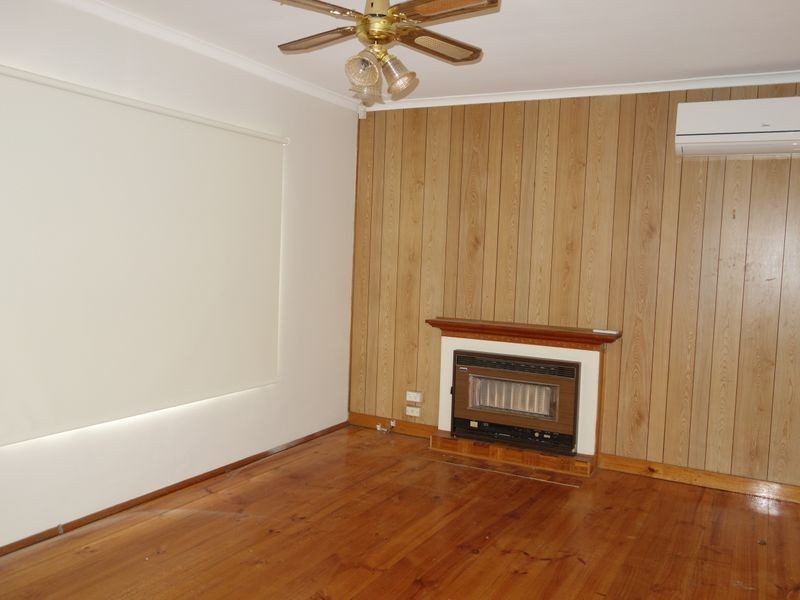 18 Tristania Street, Doveton VIC 3177