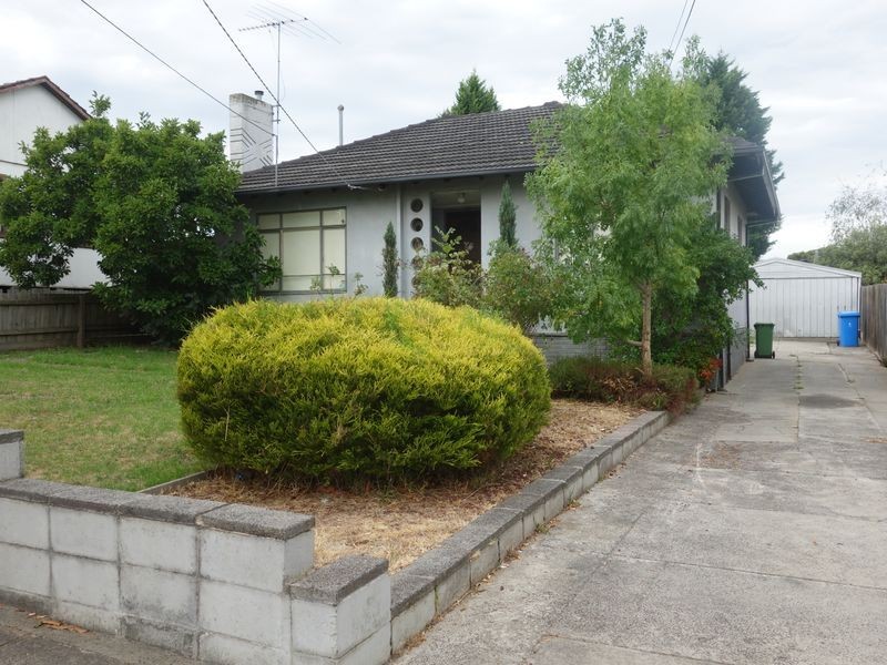 18 Tristania Street, Doveton VIC 3177