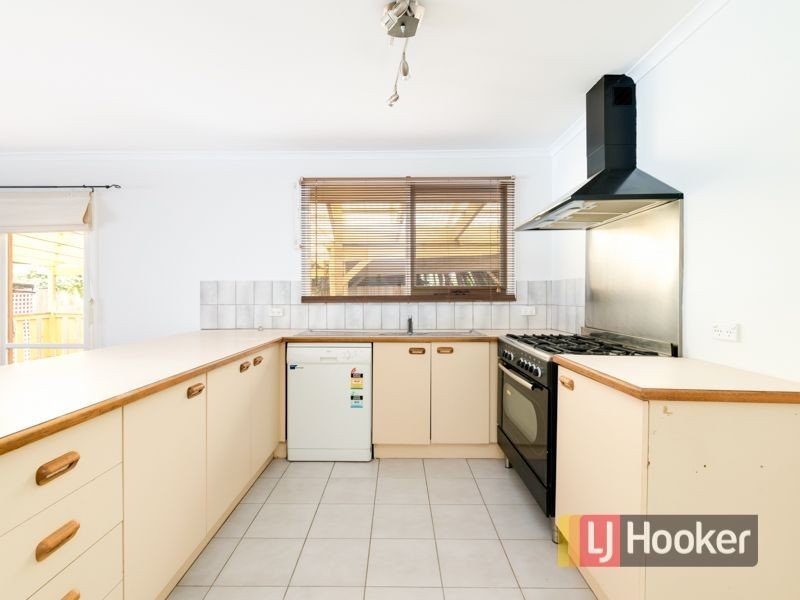 1 Willslie Crescent, Berwick VIC 3806