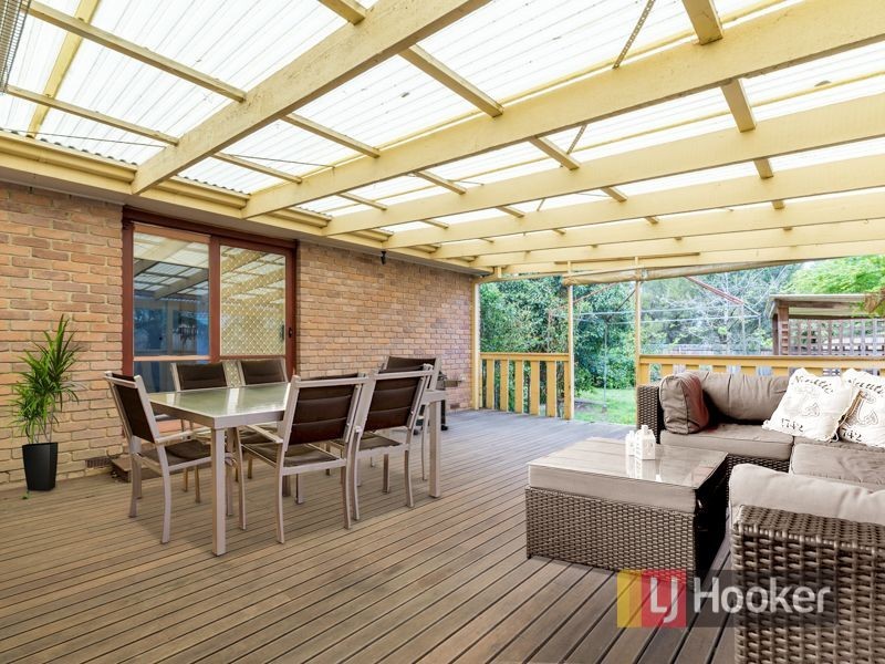 1 Willslie Crescent, Berwick VIC 3806