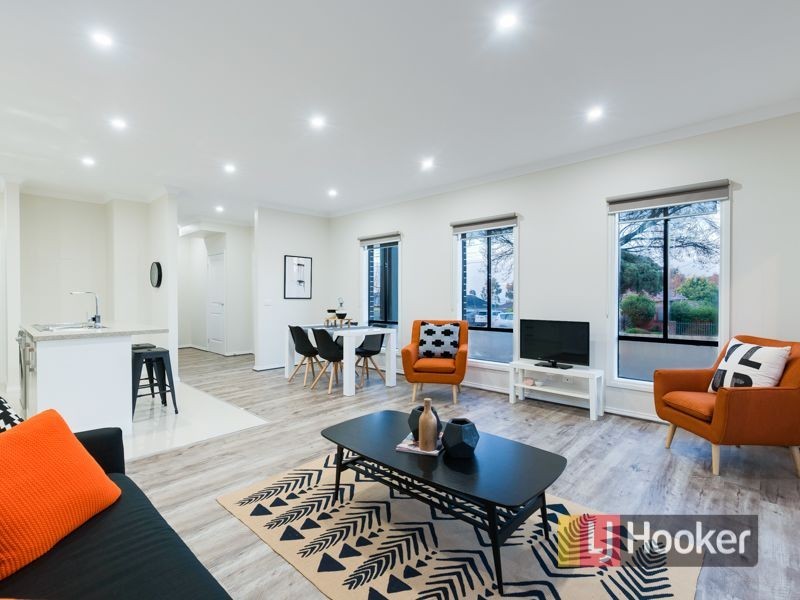 12 Philip Road, Hallam VIC 3803