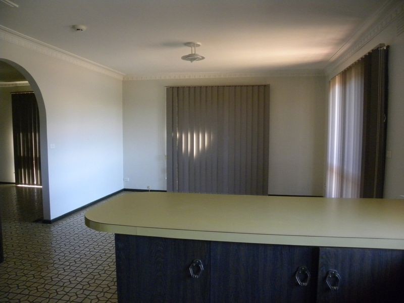 25 Huxley Avenue, Dandenong North VIC 3175