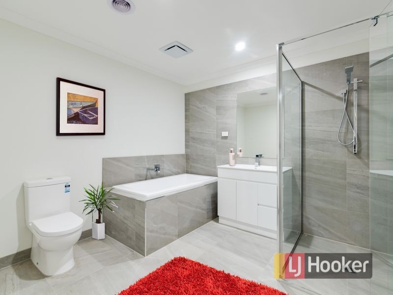 53 Botanic Drive, Pakenham VIC 3810
