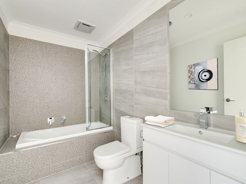 5A Arbour Rise, Pakenham VIC 3810