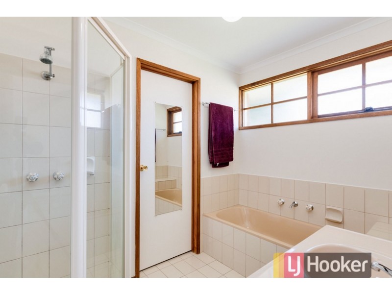 3/32 Olive Road, Eumemmerring VIC 3177