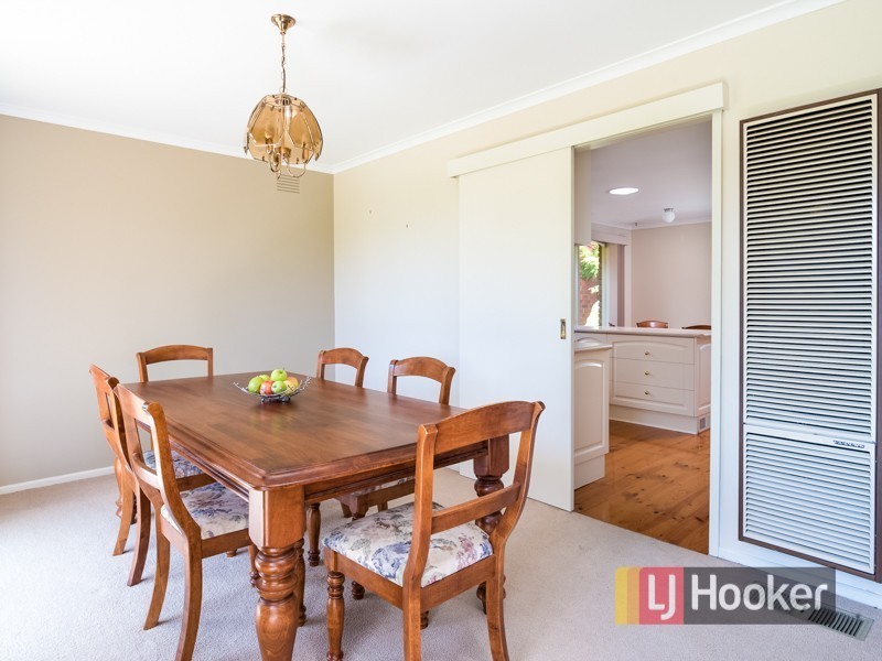 11 Tufnel Court, Endeavour Hills VIC 3802