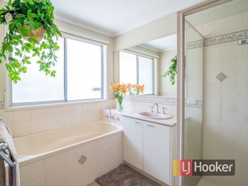 11 Tufnel Court, Endeavour Hills VIC 3802