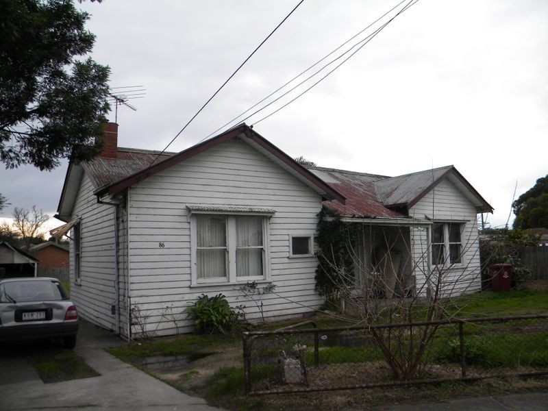 Rooms 4 & Railway Parade, Dandenong VIC 3175