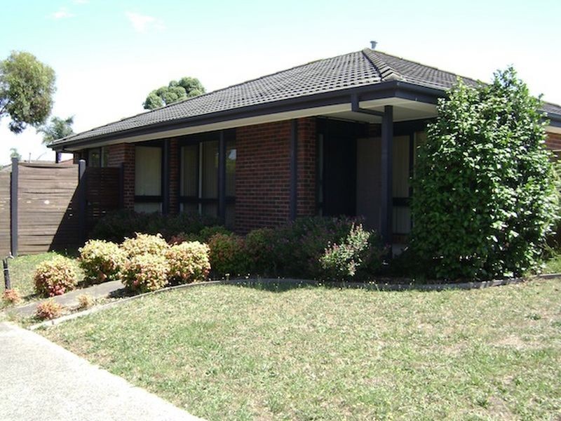 1 Pemberton Drive, Narre Warren VIC 3805