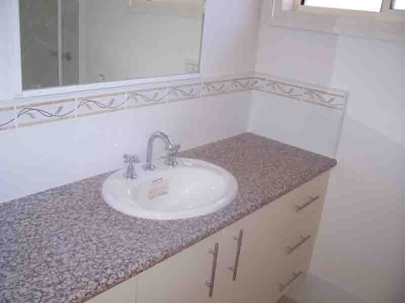 2/1521 Heatherton Road, Dandenong North VIC 3175