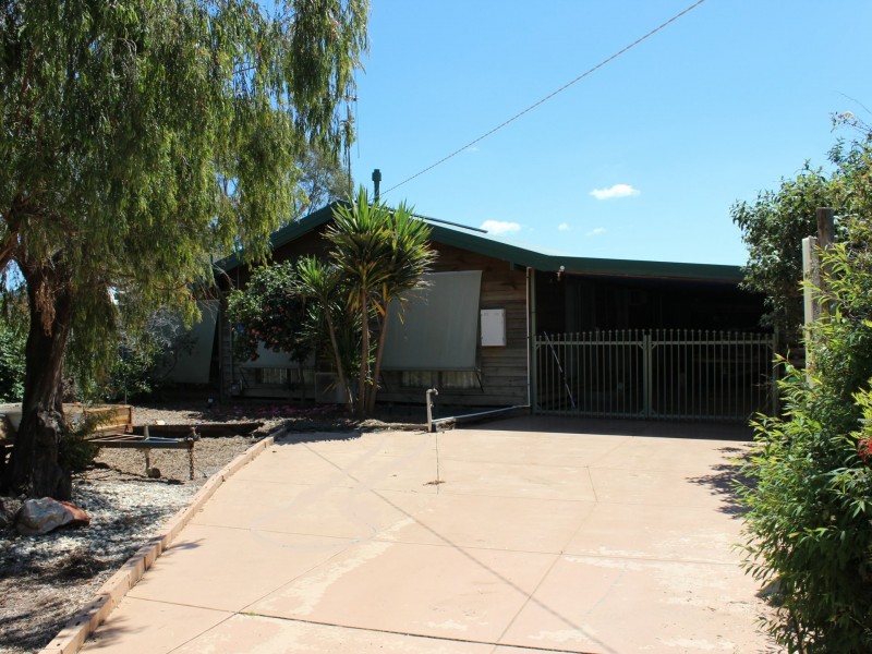 84 Dudley Street, Rochester VIC 3561