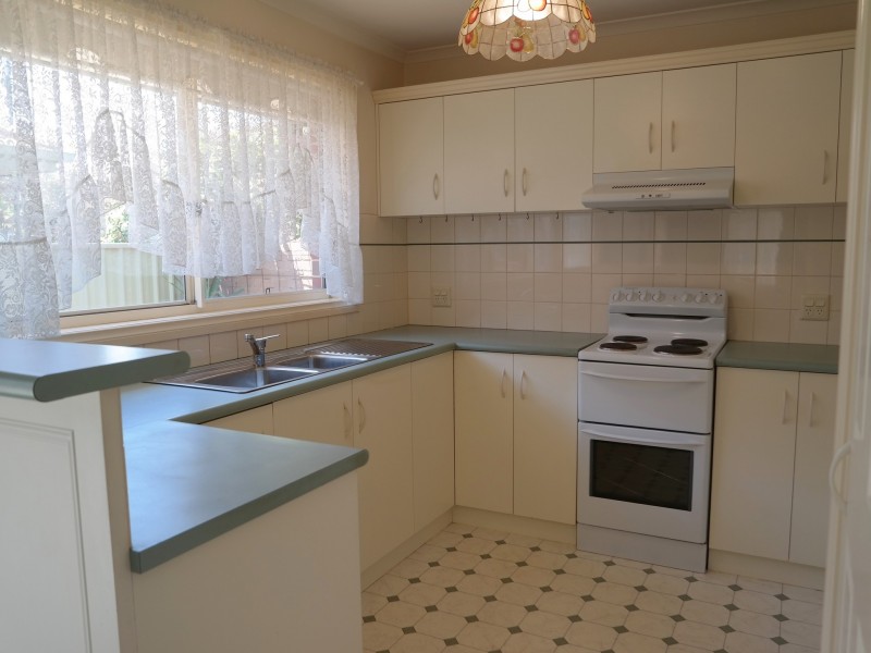 Unit 4/90 Hare Street, Echuca VIC 3564