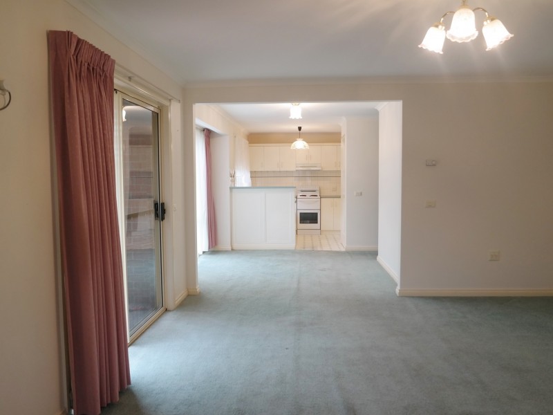 Unit 4/90 Hare Street, Echuca VIC 3564