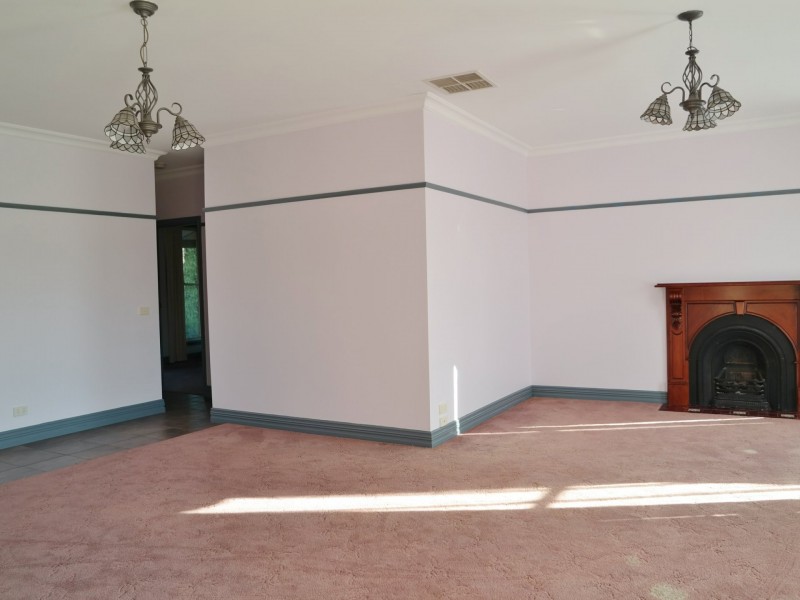 18 Pambula Court, Echuca VIC 3564