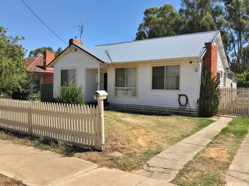 8 North Street, Echuca VIC 3564