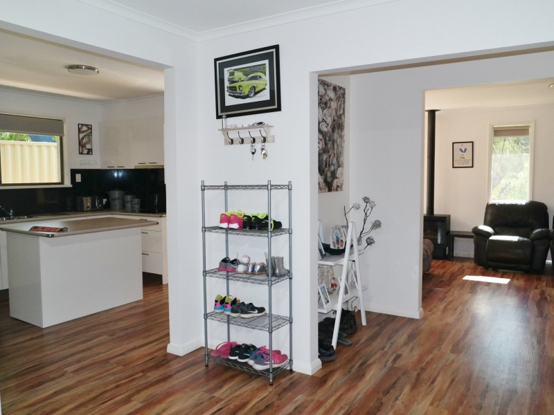 65 Campaspe Esplanade, Echuca VIC 3564