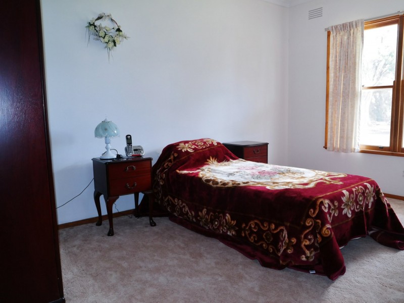 61 Stone Lane, Rochester VIC 3561