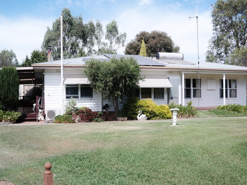 61 Stone Lane, Rochester VIC 3561