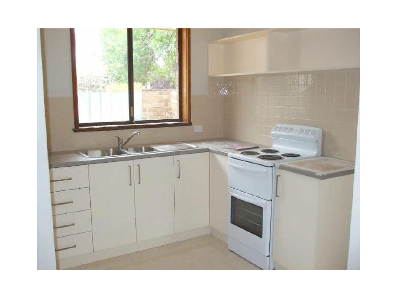 1/37 Premier Street, Echuca VIC 3564