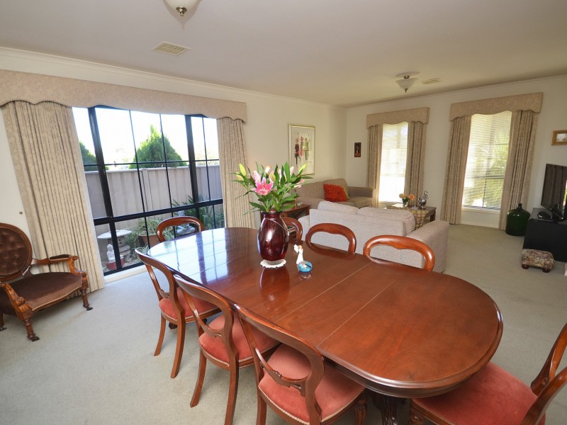 5 Kirkwall Court, Moama NSW 2731