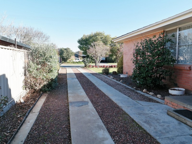 62 Crossen Street, Echuca VIC 3564