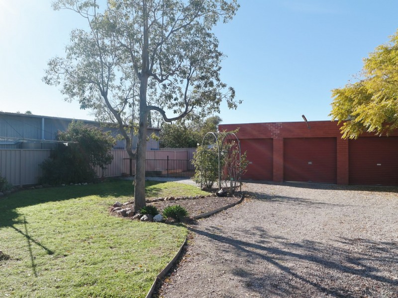 62 Crossen Street, Echuca VIC 3564