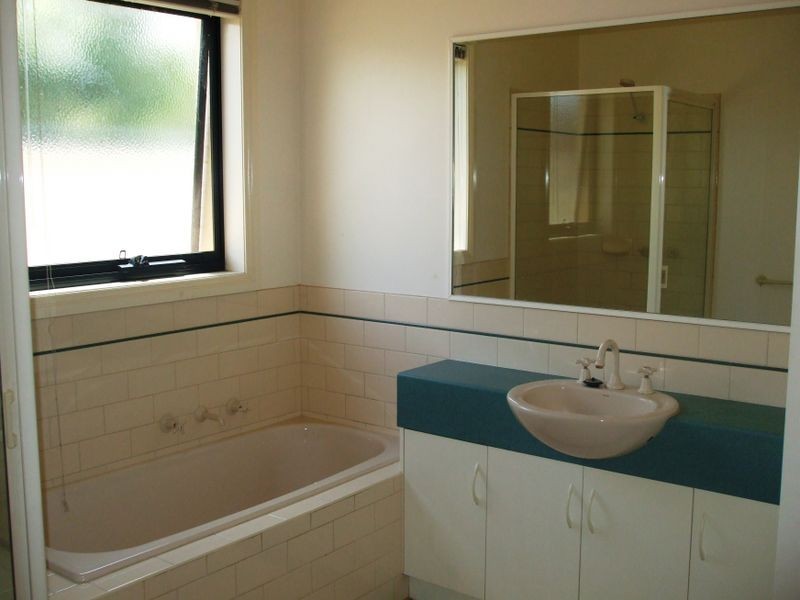 9 Ibis Way, Moama NSW 2731