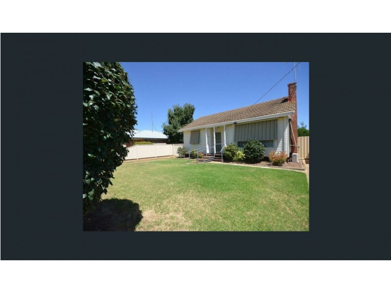 21 Garden Cres, Echuca VIC 3564