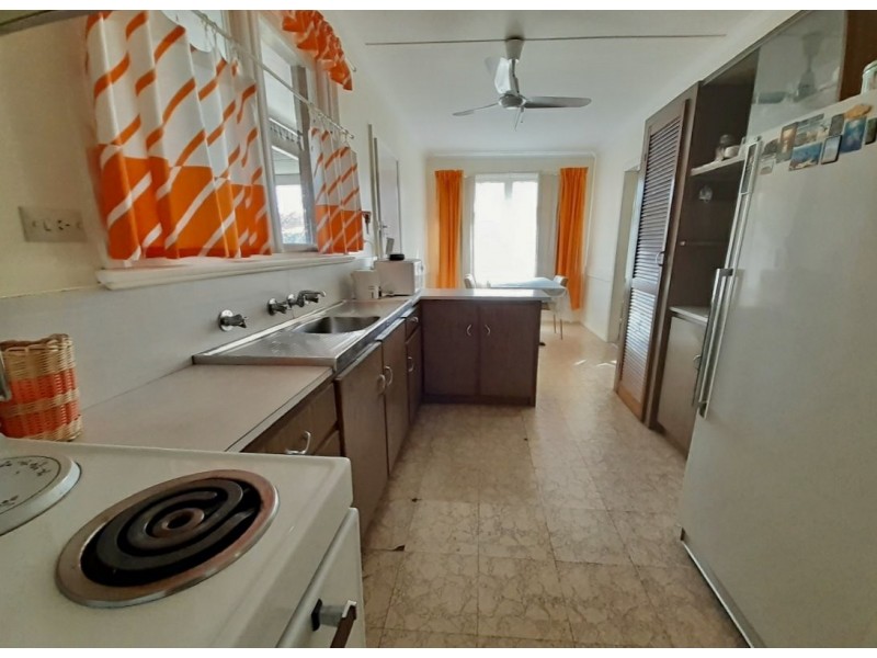 27 Civic Avenue, Echuca VIC 3564