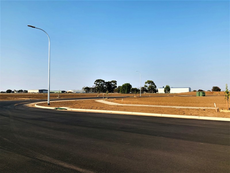 Lot 2/1 Denmark Road, Echuca VIC 3564
