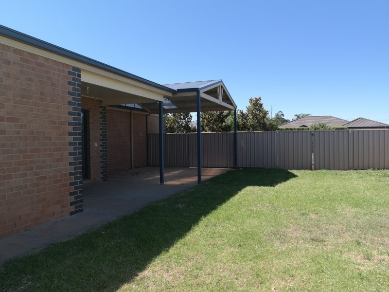43 Wearne Road, Echuca VIC 3564