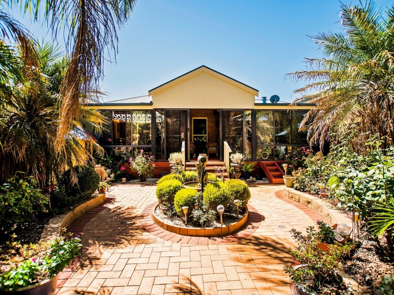 1 Tomara Court, Moama NSW 2731
