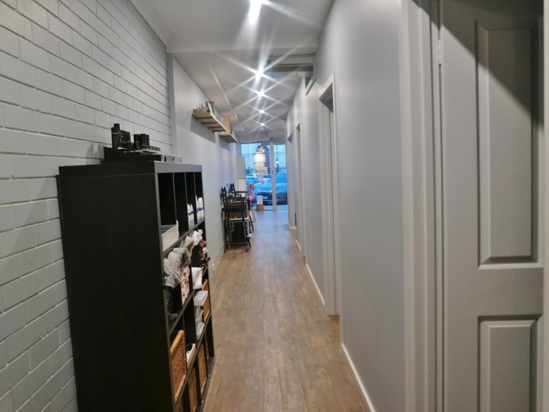 Willow Tre Lounge, Echuca VIC 3564