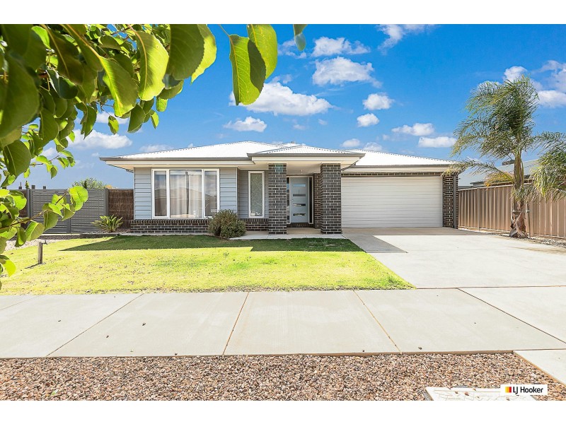 10 Cochrane Street, Echuca VIC 3564