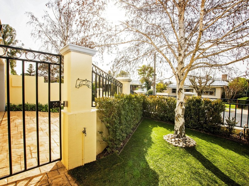 2/17 Murray Street, Echuca VIC 3564