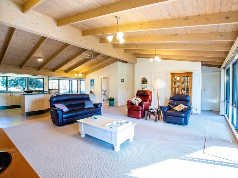 1 Bridge Road, Rochester VIC 3561