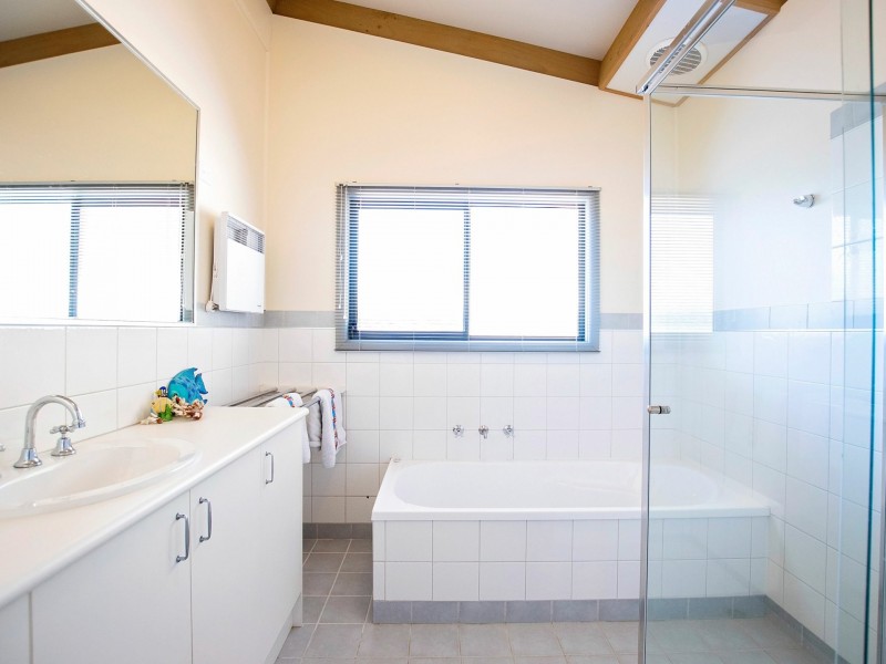 1 Bridge Road, Rochester VIC 3561