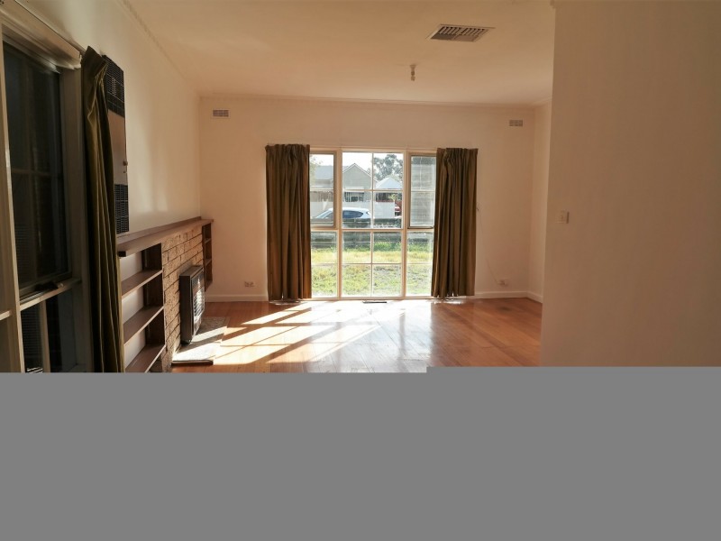 73 Victoria Street, Rochester VIC 3561