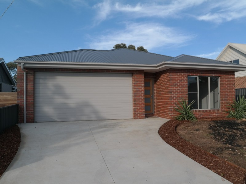 Unit 1/92 Hume Street, Echuca VIC 3564