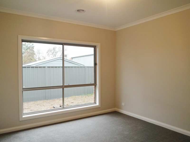 Unit 2/92 Hume Street, Echuca VIC 3564
