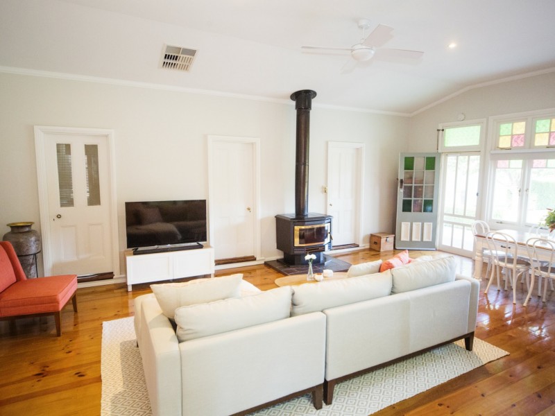 328 Poictiers Street, Deniliquin NSW 2710